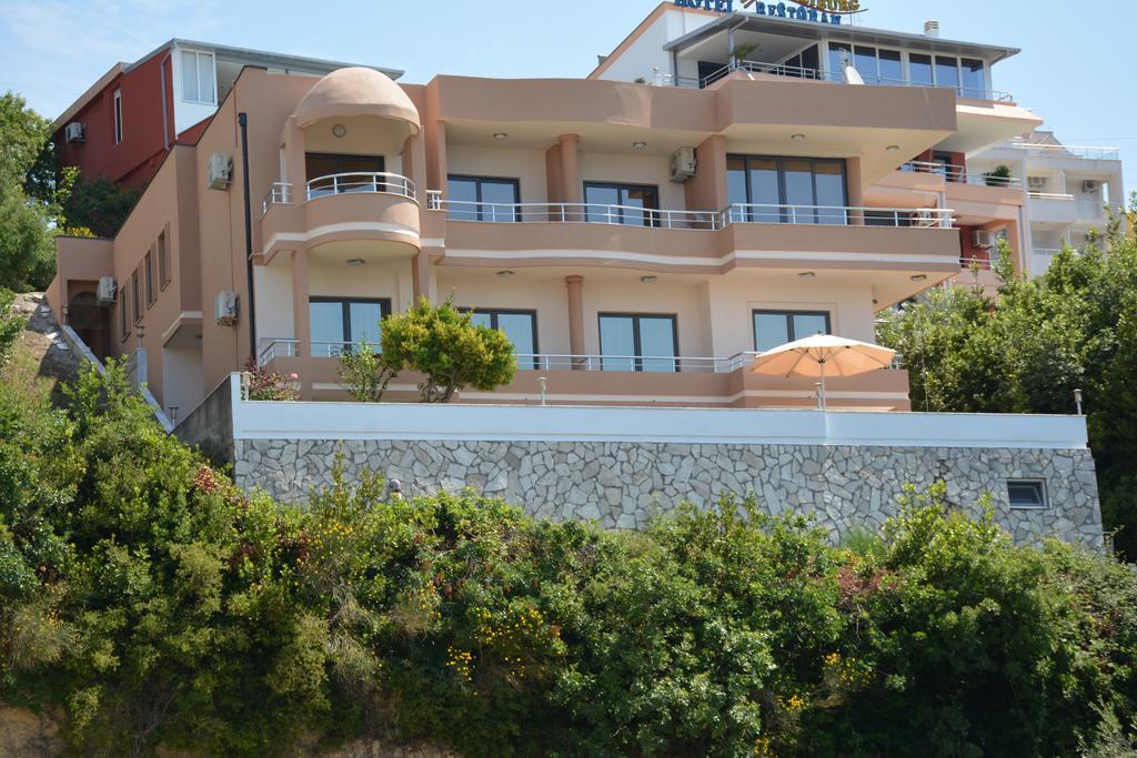 Guest House Evropa 2 Ulcinj Exteriör bild